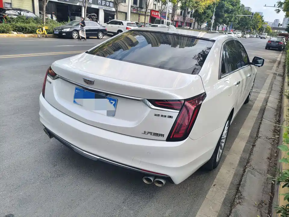 Cadillac CT6
