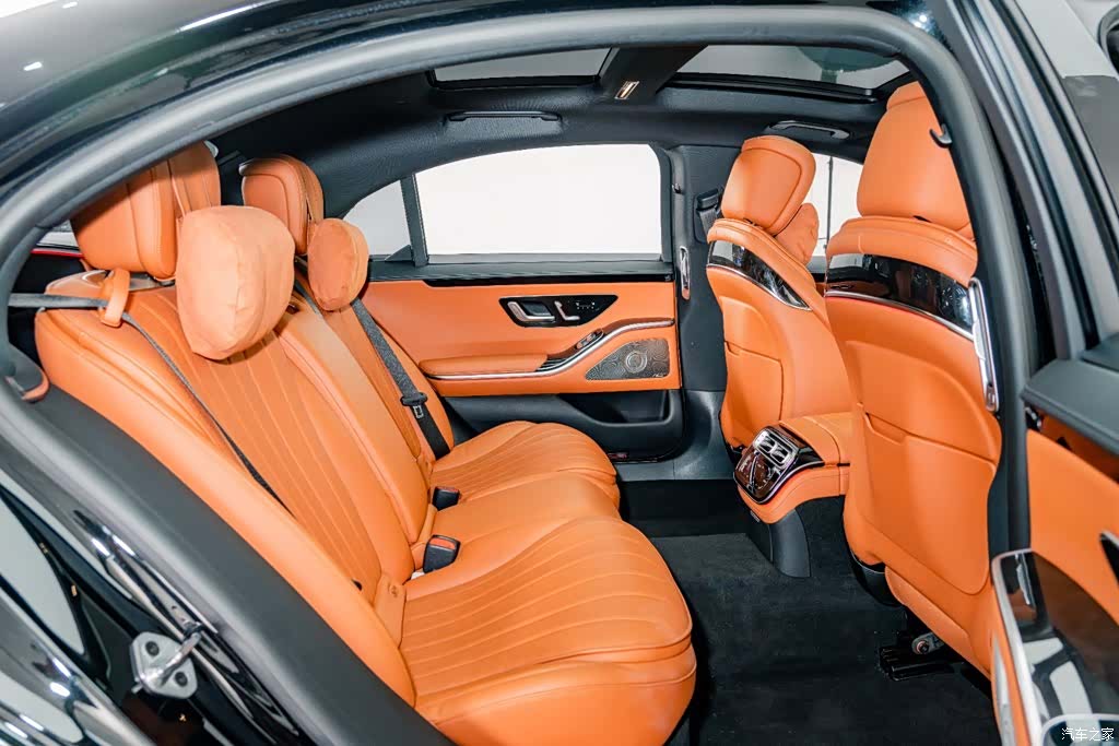 Mercedes-Benz S-Class, 2023 24