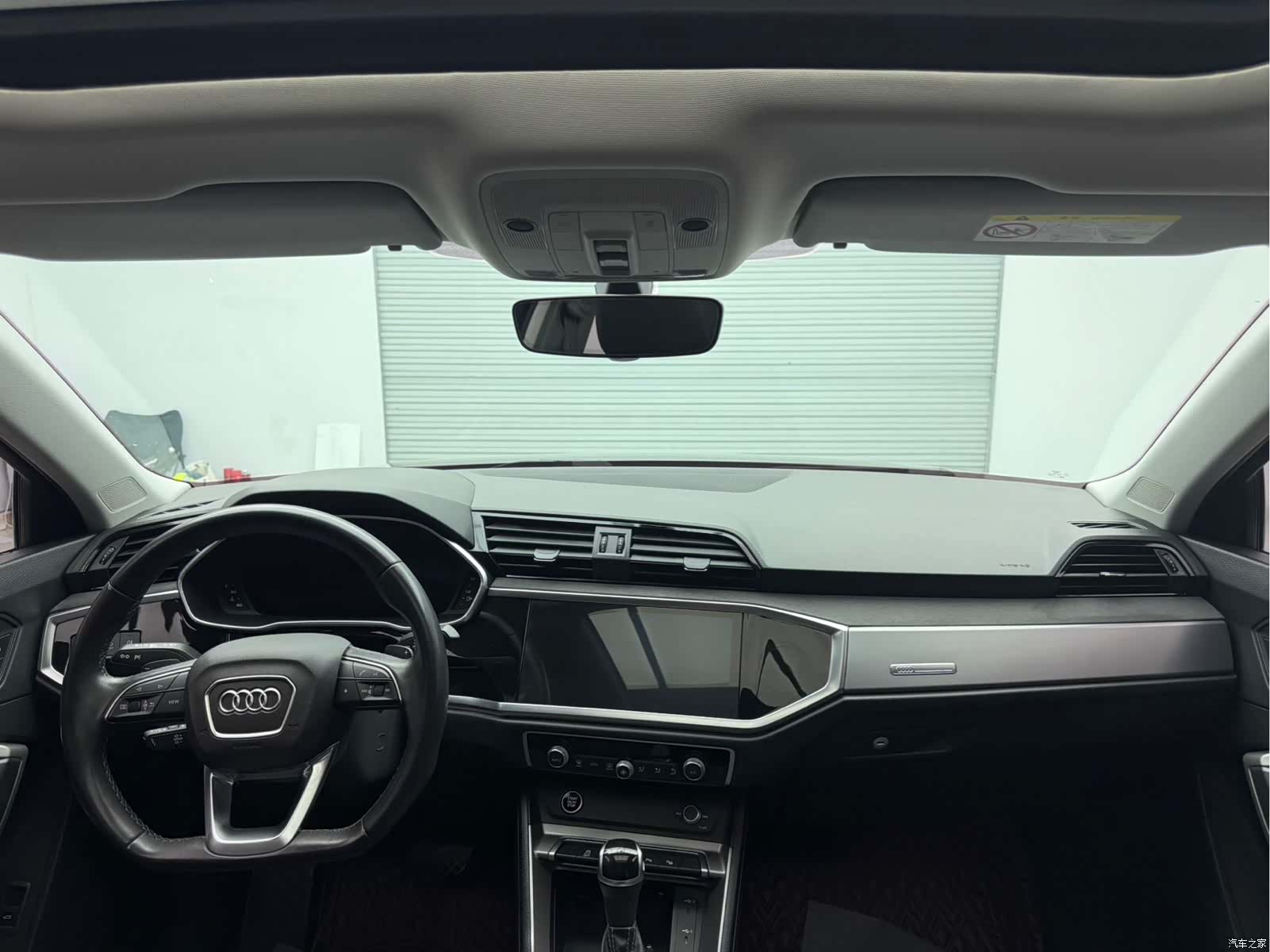 Audi Q3, 2022 14