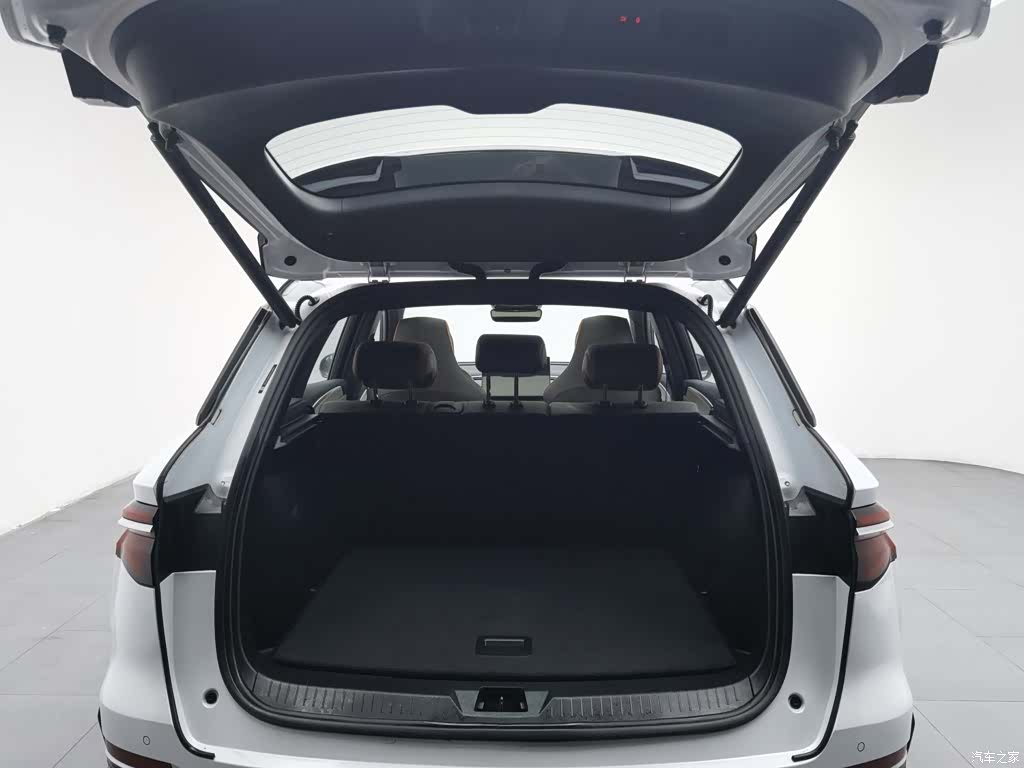 BYD Song, 2023 16