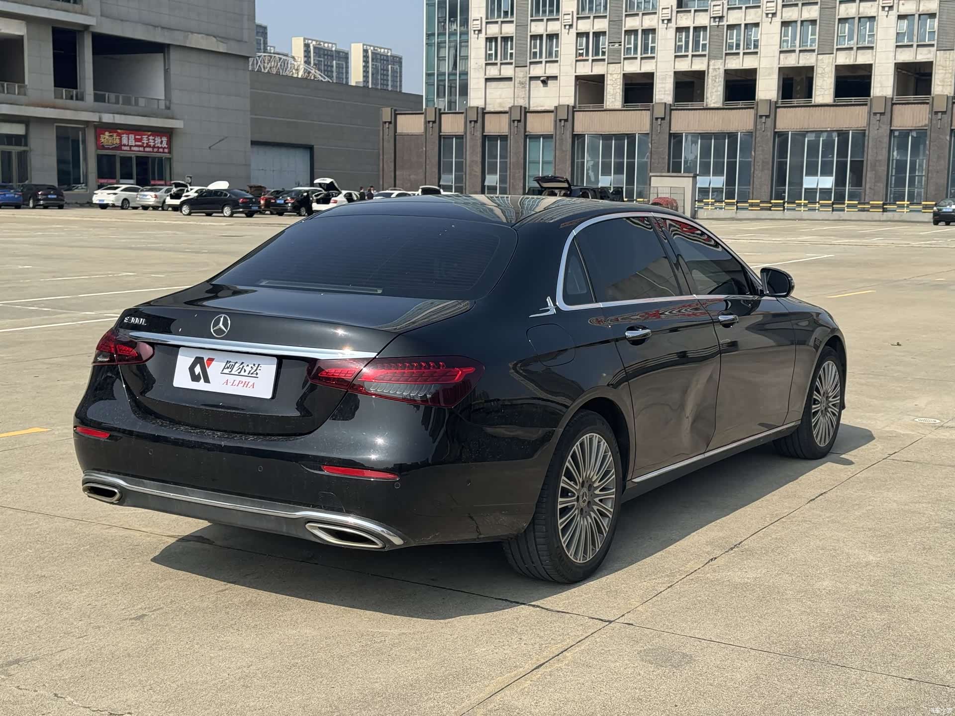 Mercedes-Benz E-Class, 2023 4