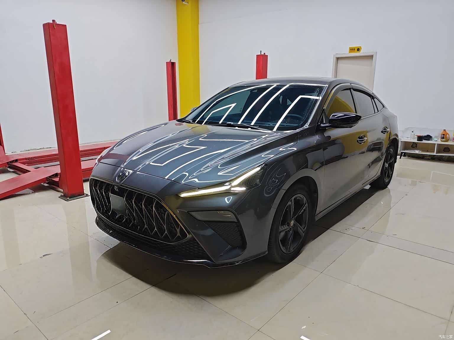 MG MG5, 2023 1