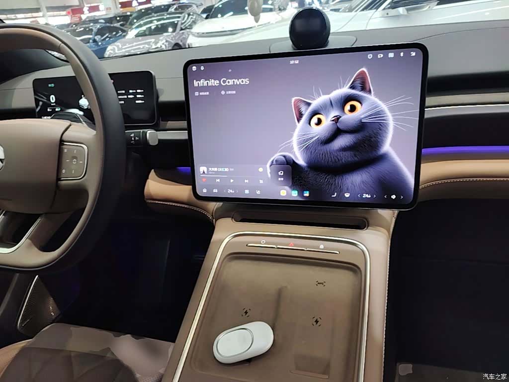 NIO ES6, 2025 10