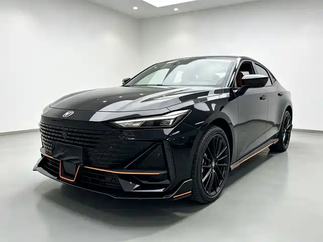 Changan UNI-V 2023 — купить из Китая под заказ