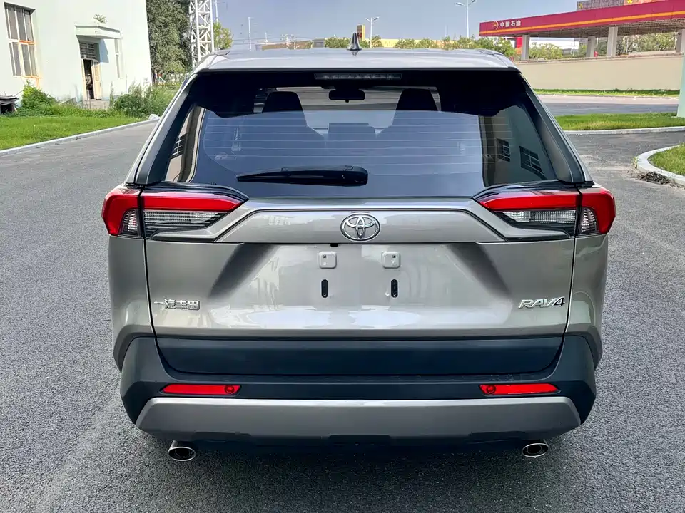 Toyota RAV4 Rongfang