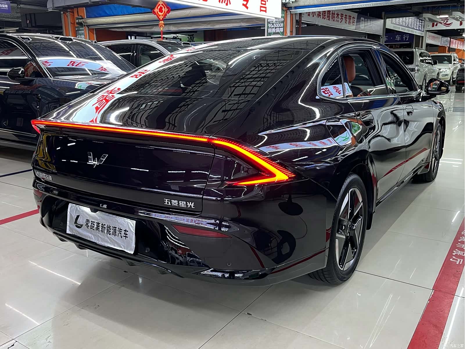 Wuling Starlight, 2025 6
