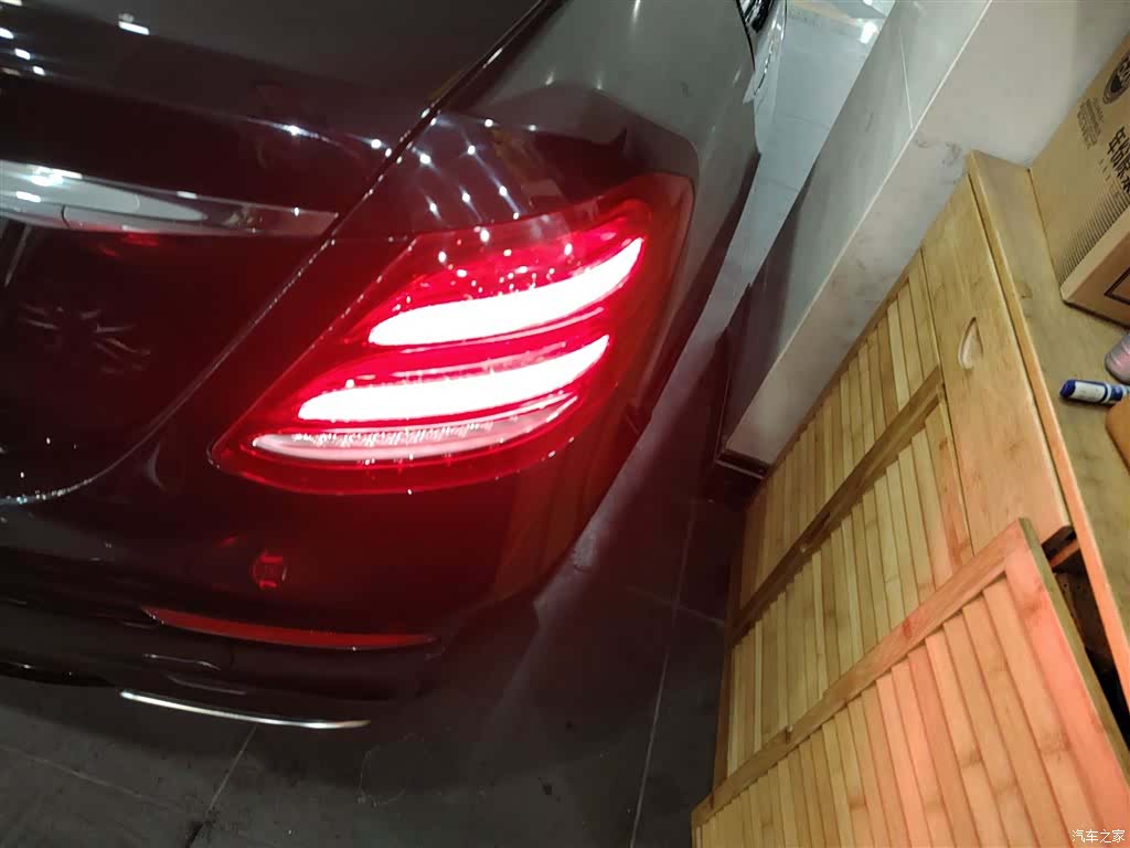 Mercedes-Benz E-Class, 2019 24