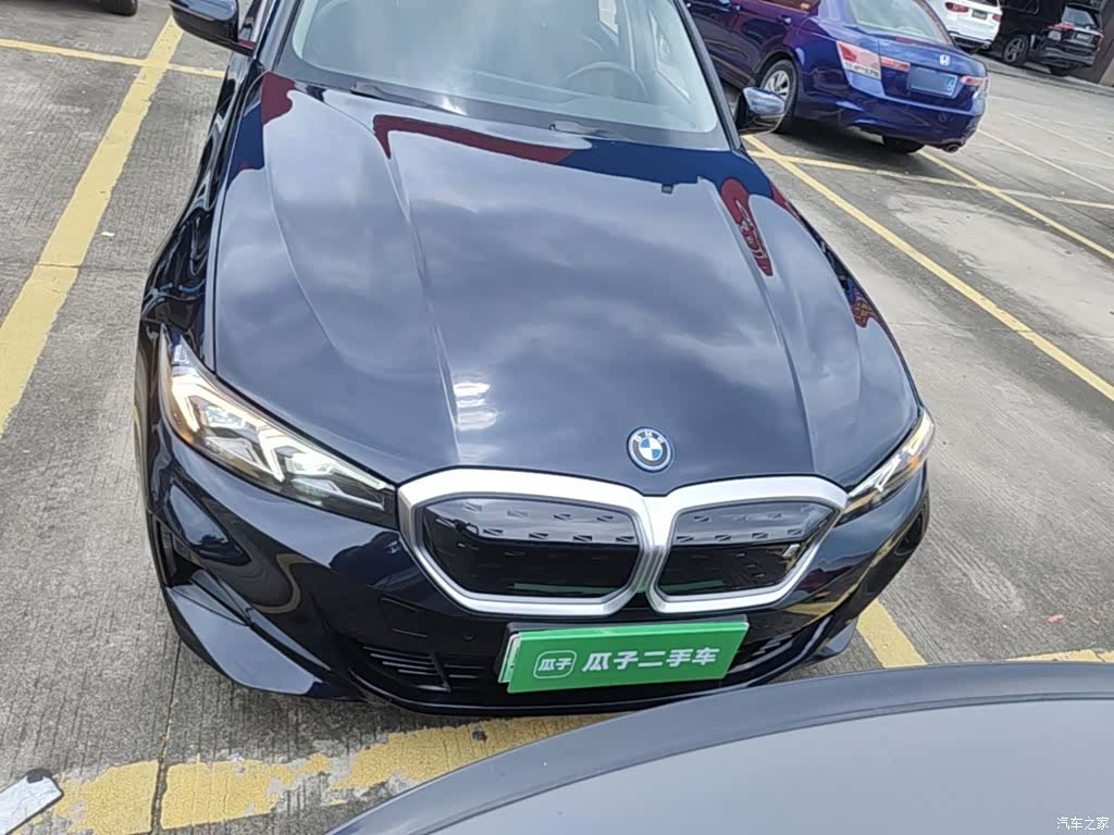 BMW i3, 2022 3