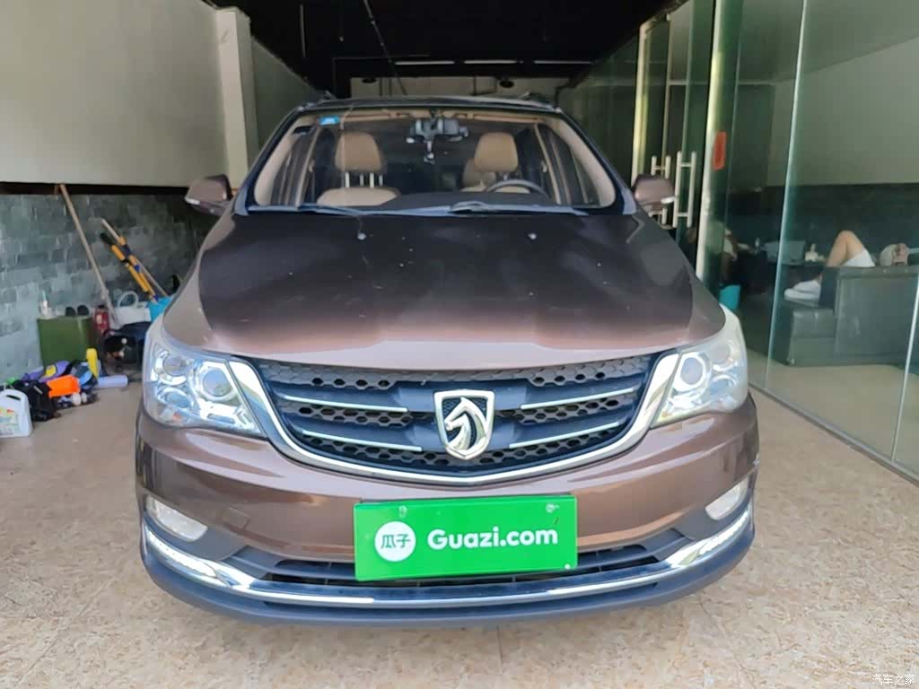Wuling 730, 2016 3