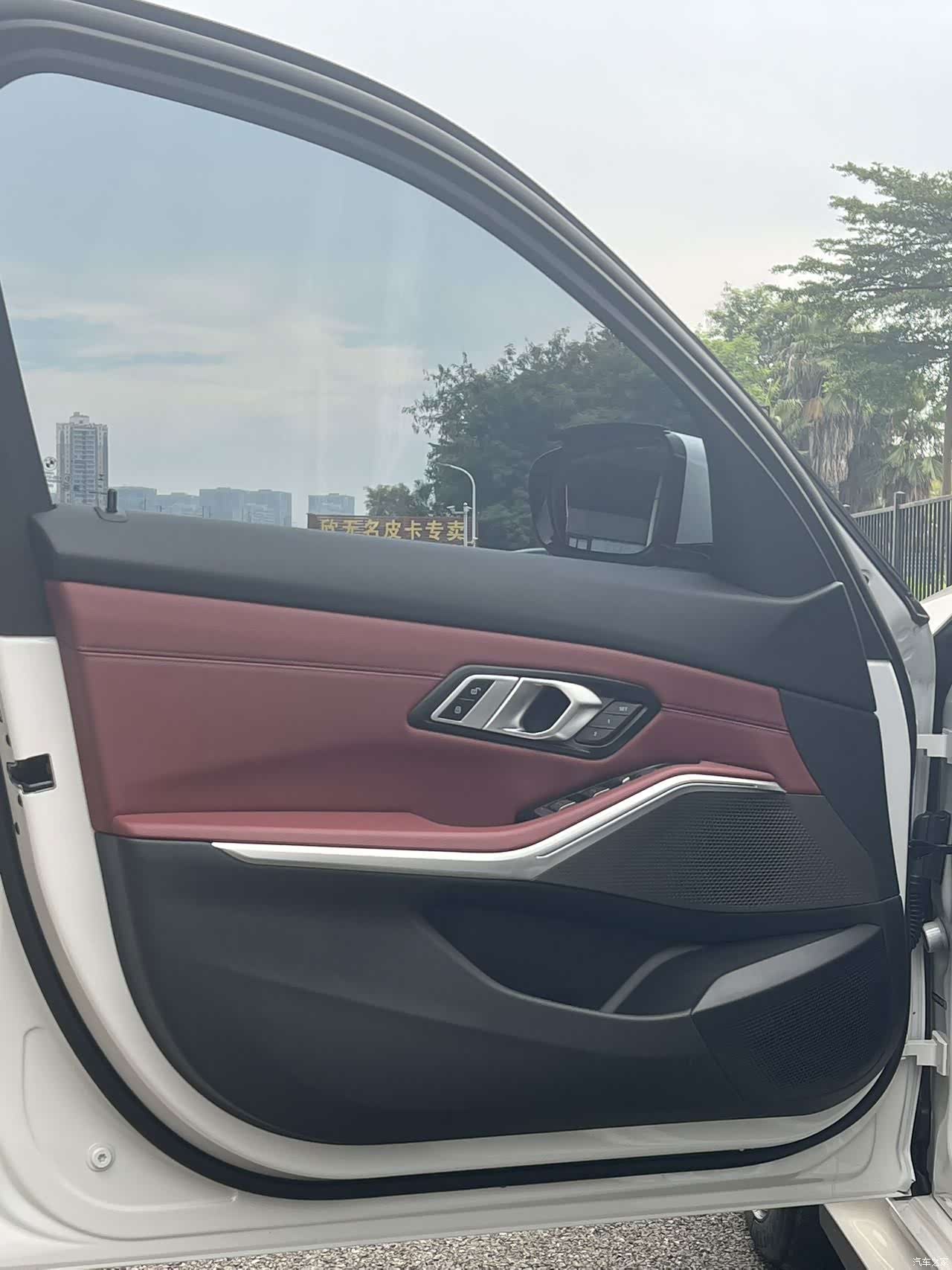BMW i3, 2023 все фото