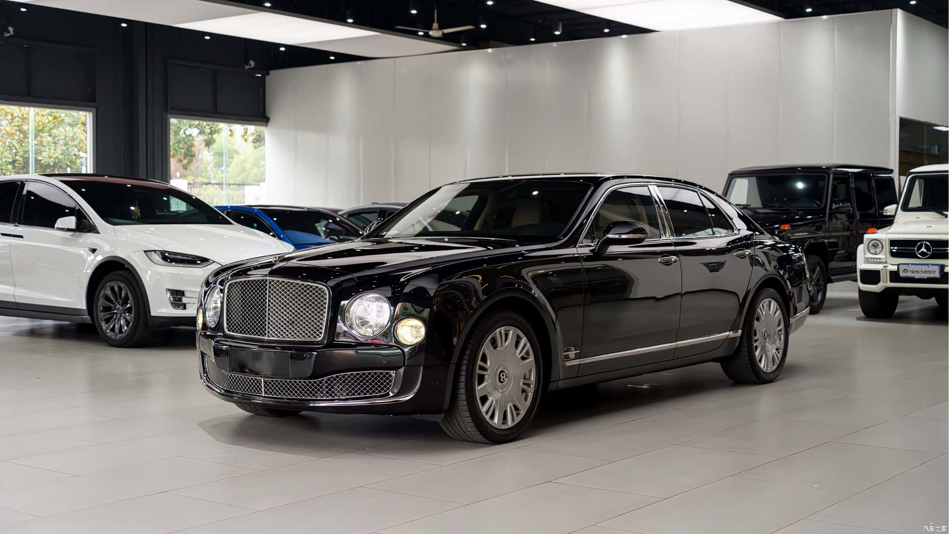 Bentley Mulsanne, 2013 1