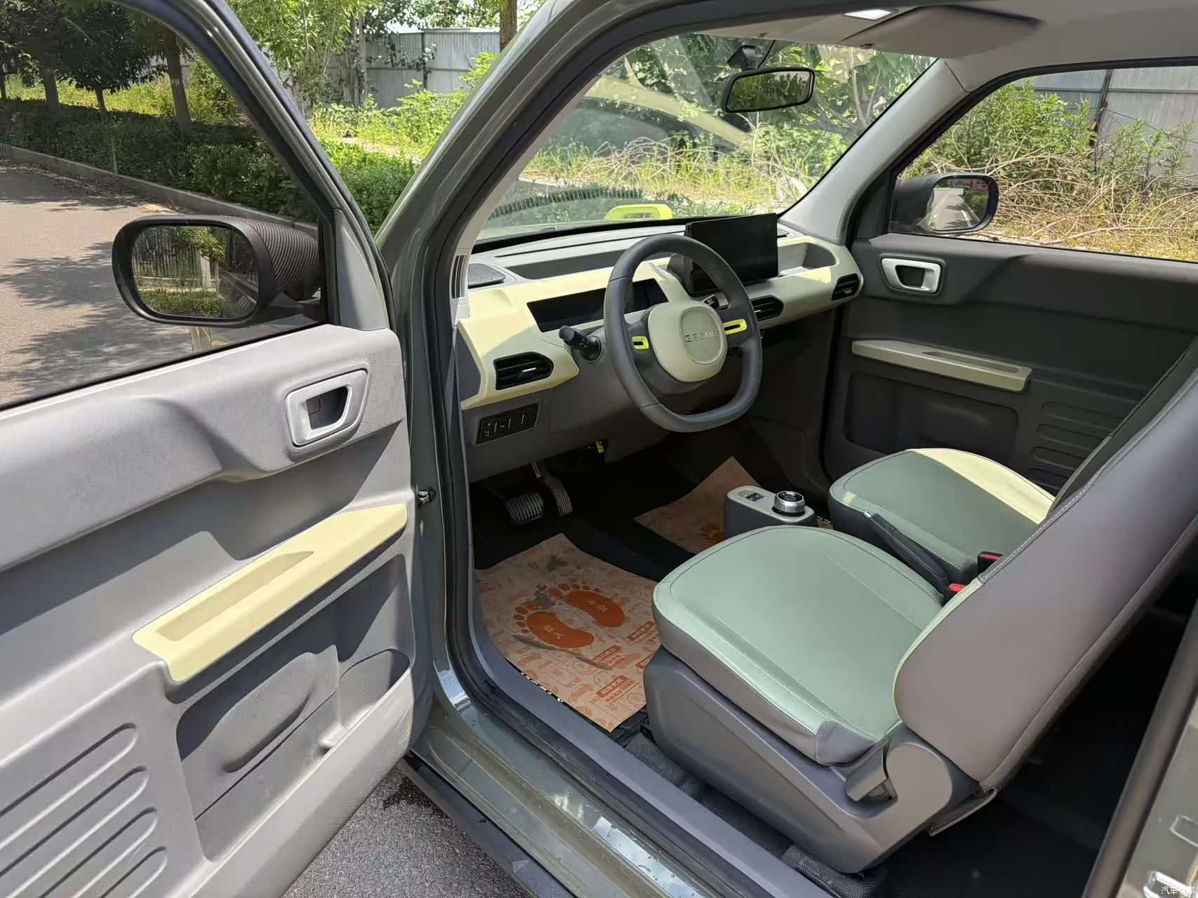 Geely Panda, 2024 8