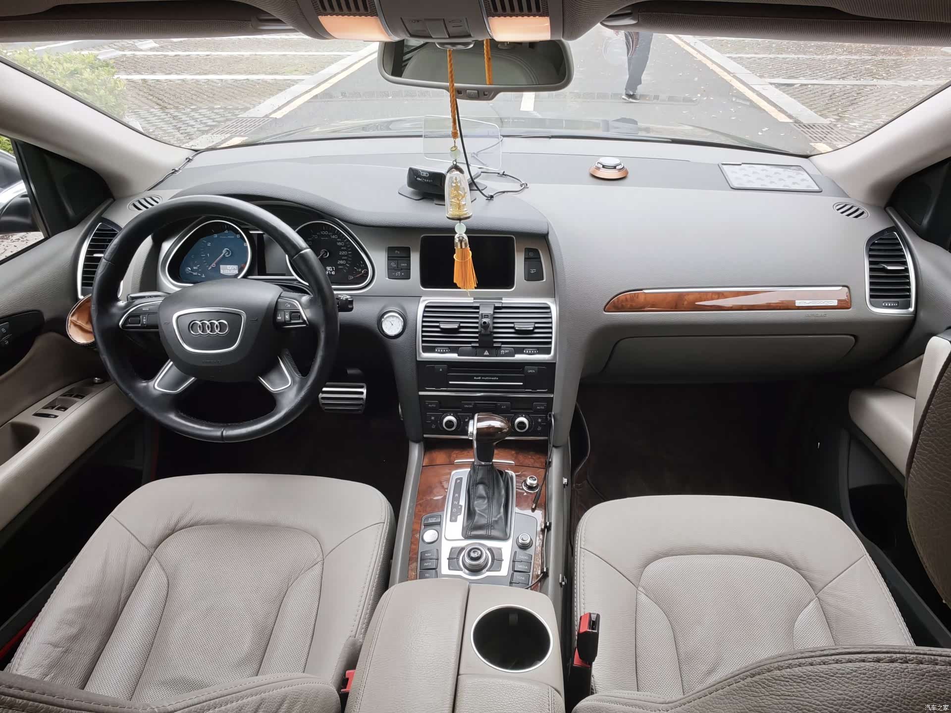 Audi Q7, 2014 12