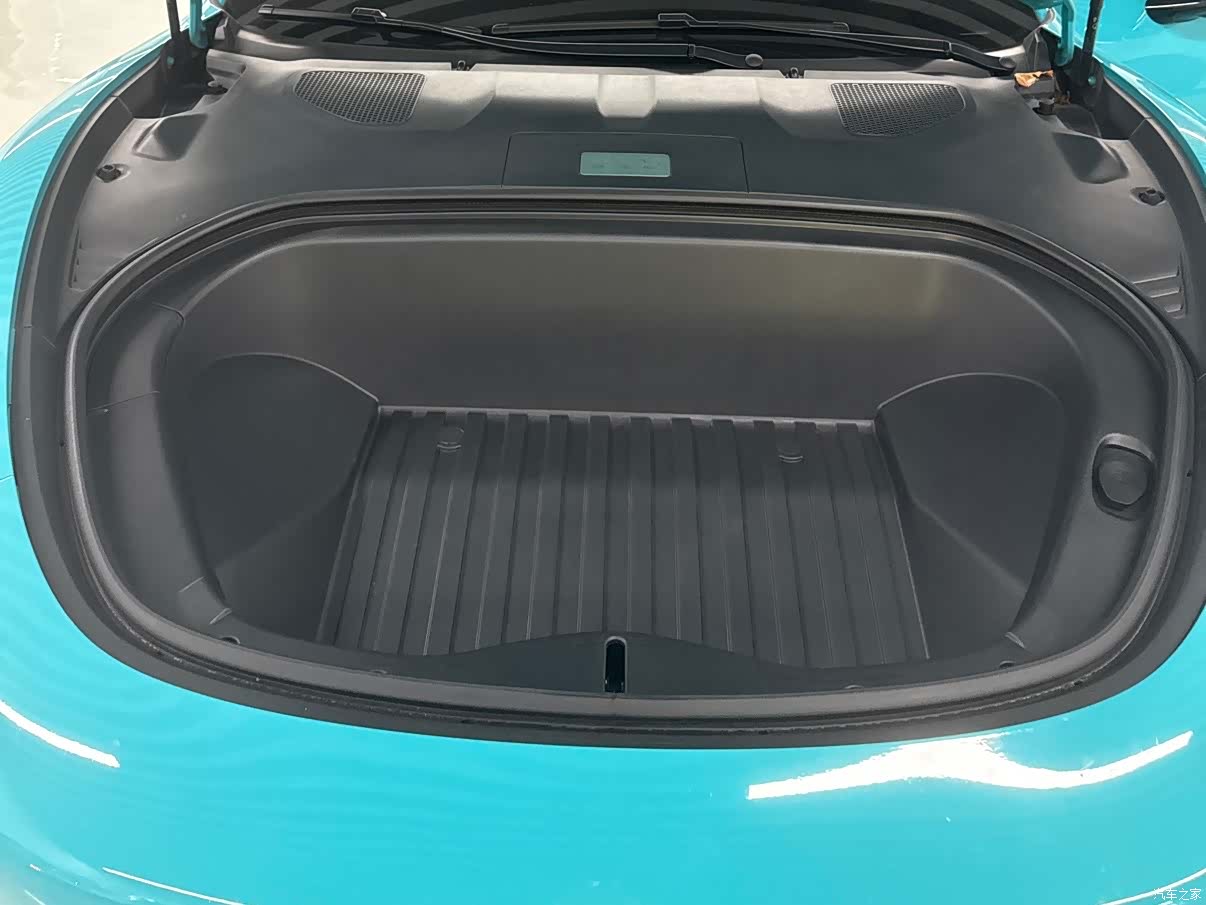 Xiaomi SU7, 2024 14