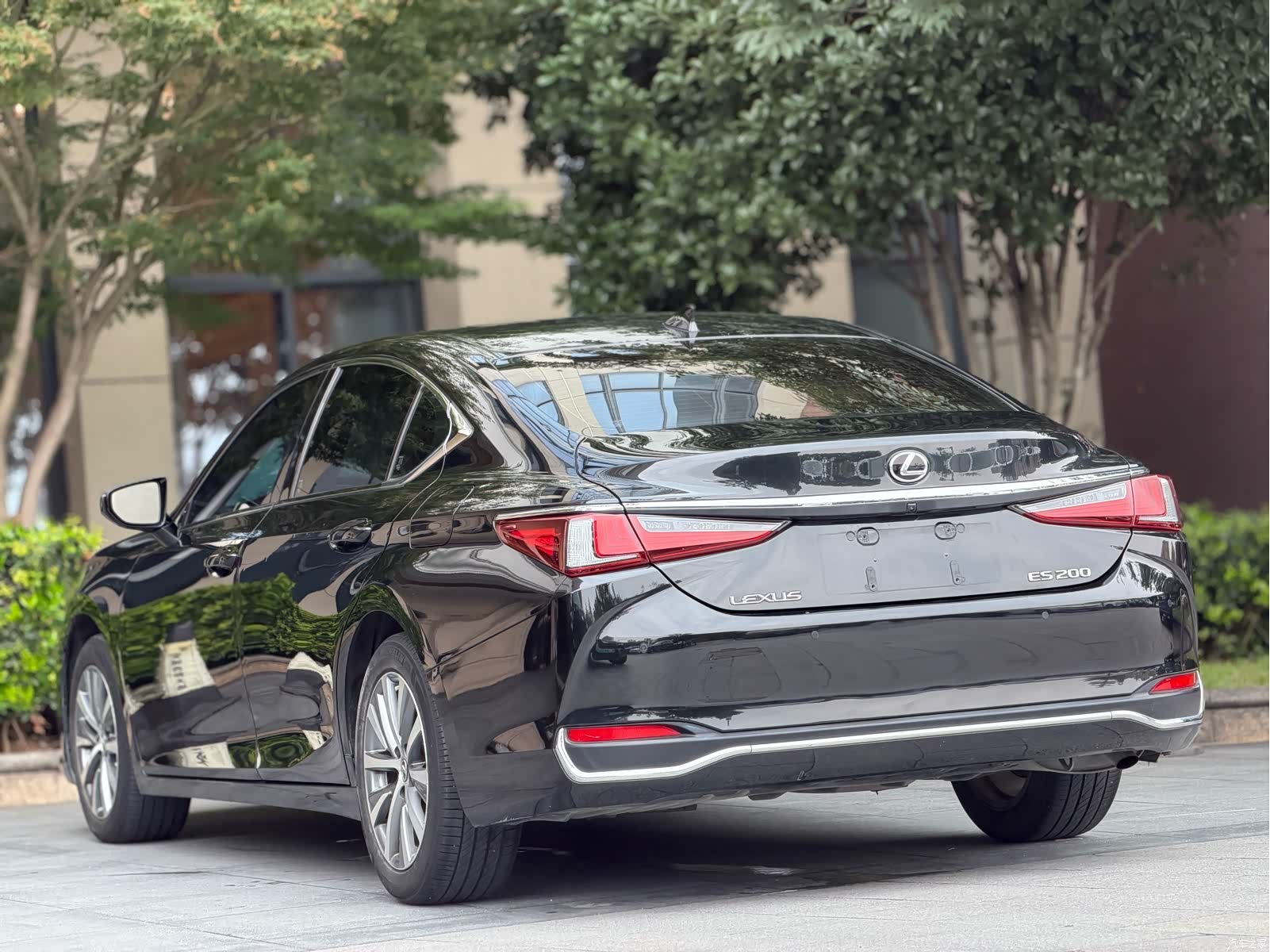 Lexus ES, 2020 10