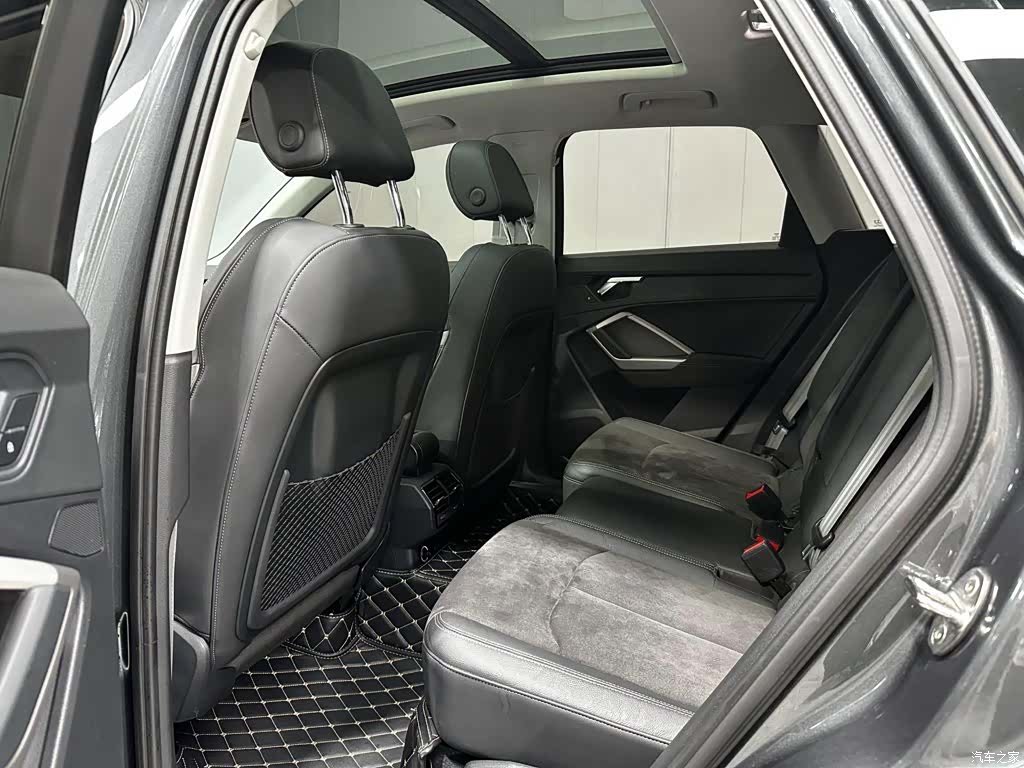 Audi Q3, 2022 15