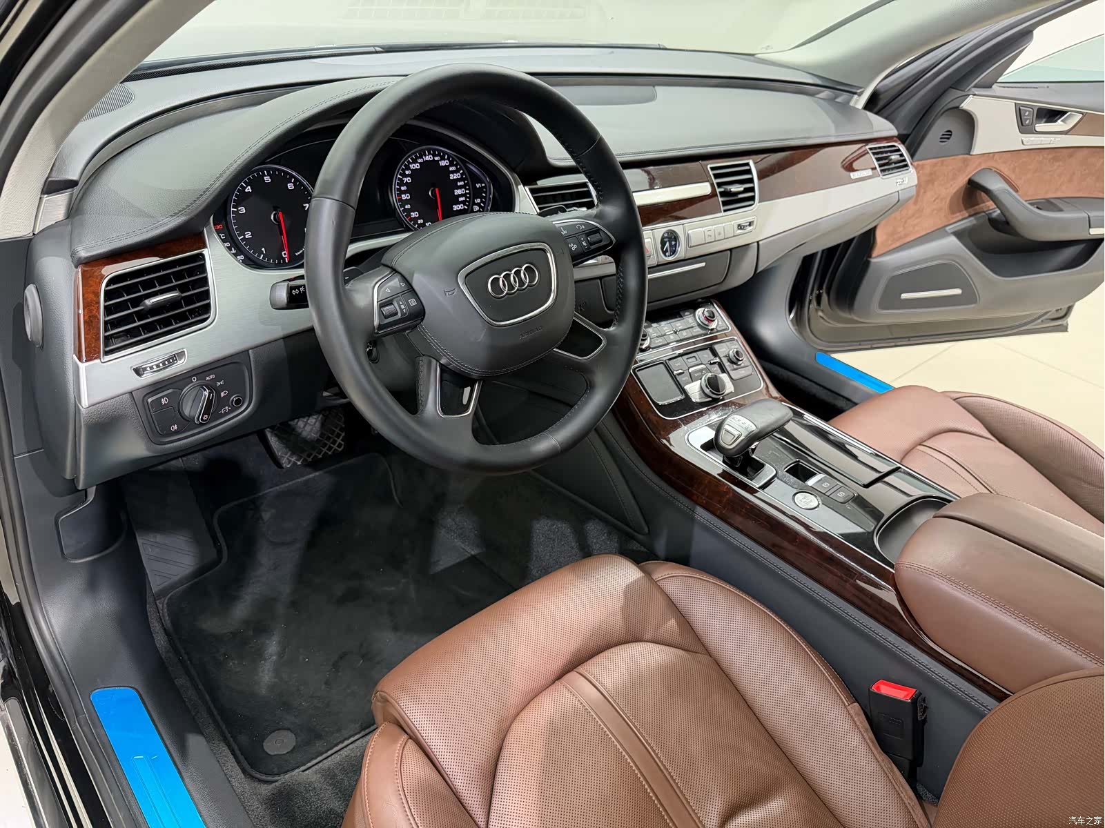Audi A8L, 2014 8