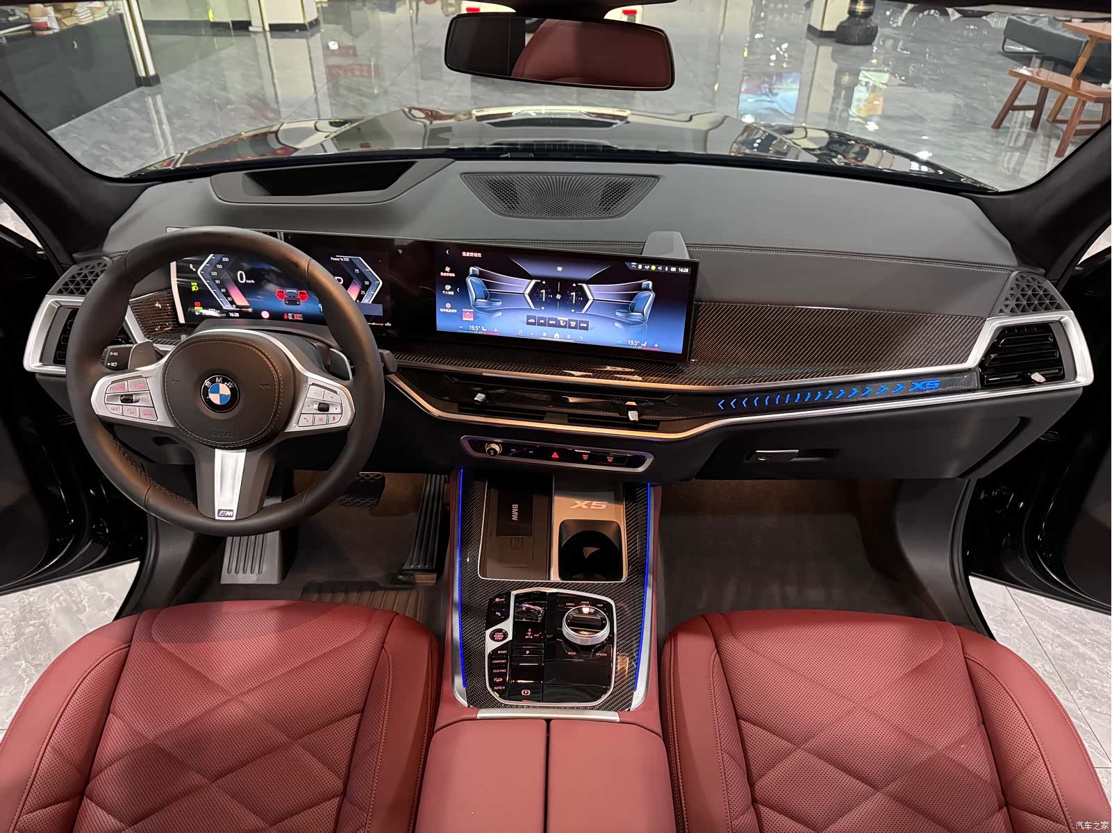 BMW X5, 2025 6