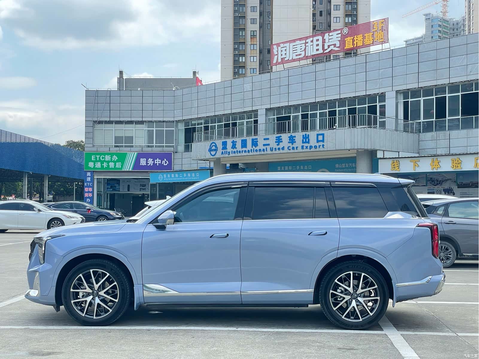 Trumpchi GS8, 2022 40