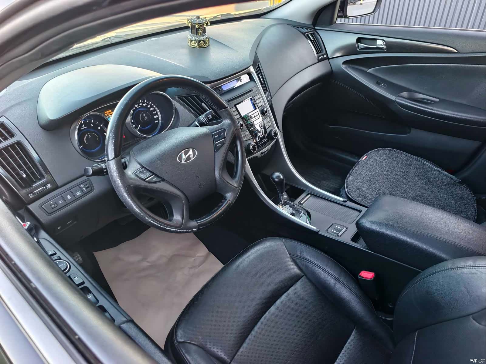 Hyundai Sonata, 2012 10