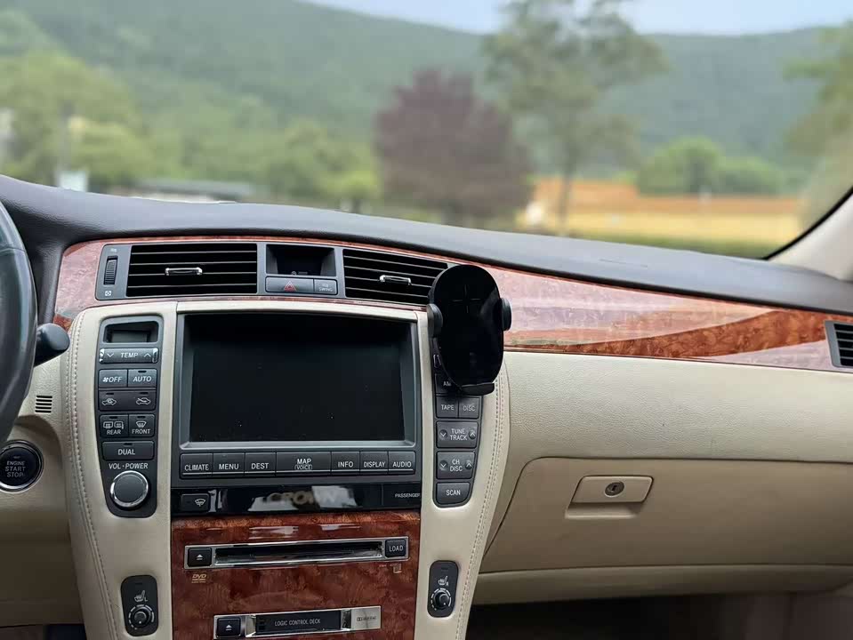 Toyota crown Toyota crown