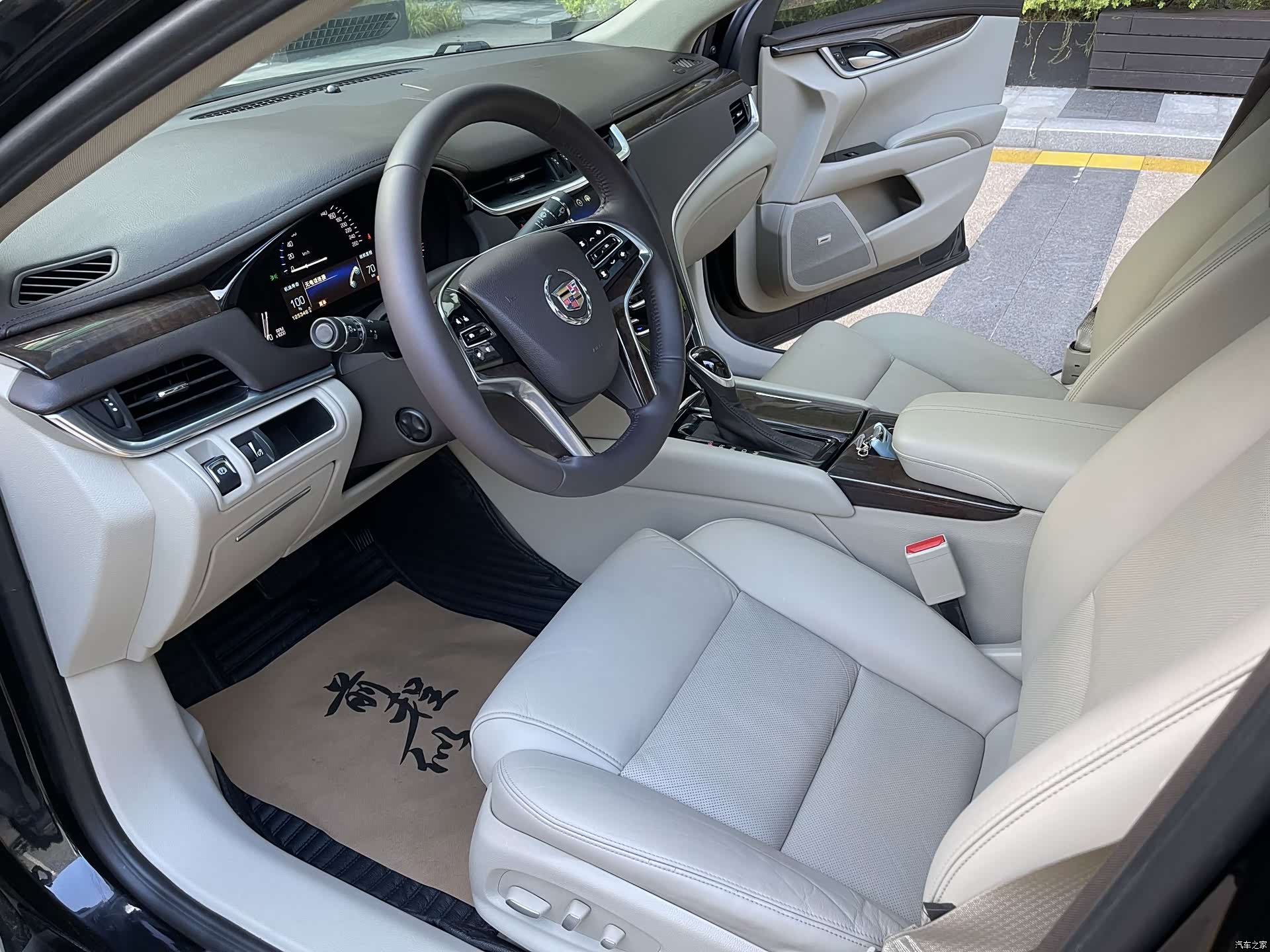 Cadillac XTS, 2014 6
