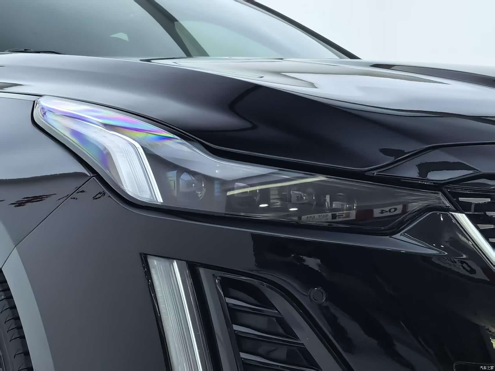 Cadillac CT5, 2023 25
