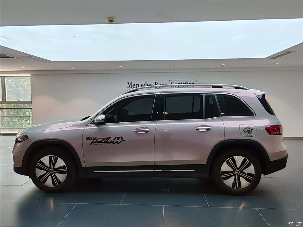 Mercedes-Benz EQB, 2023 7