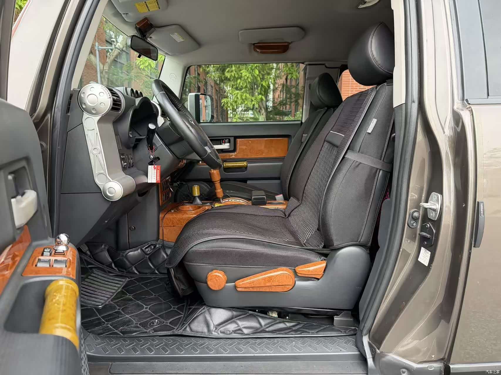 Toyota FJ, 2008 9