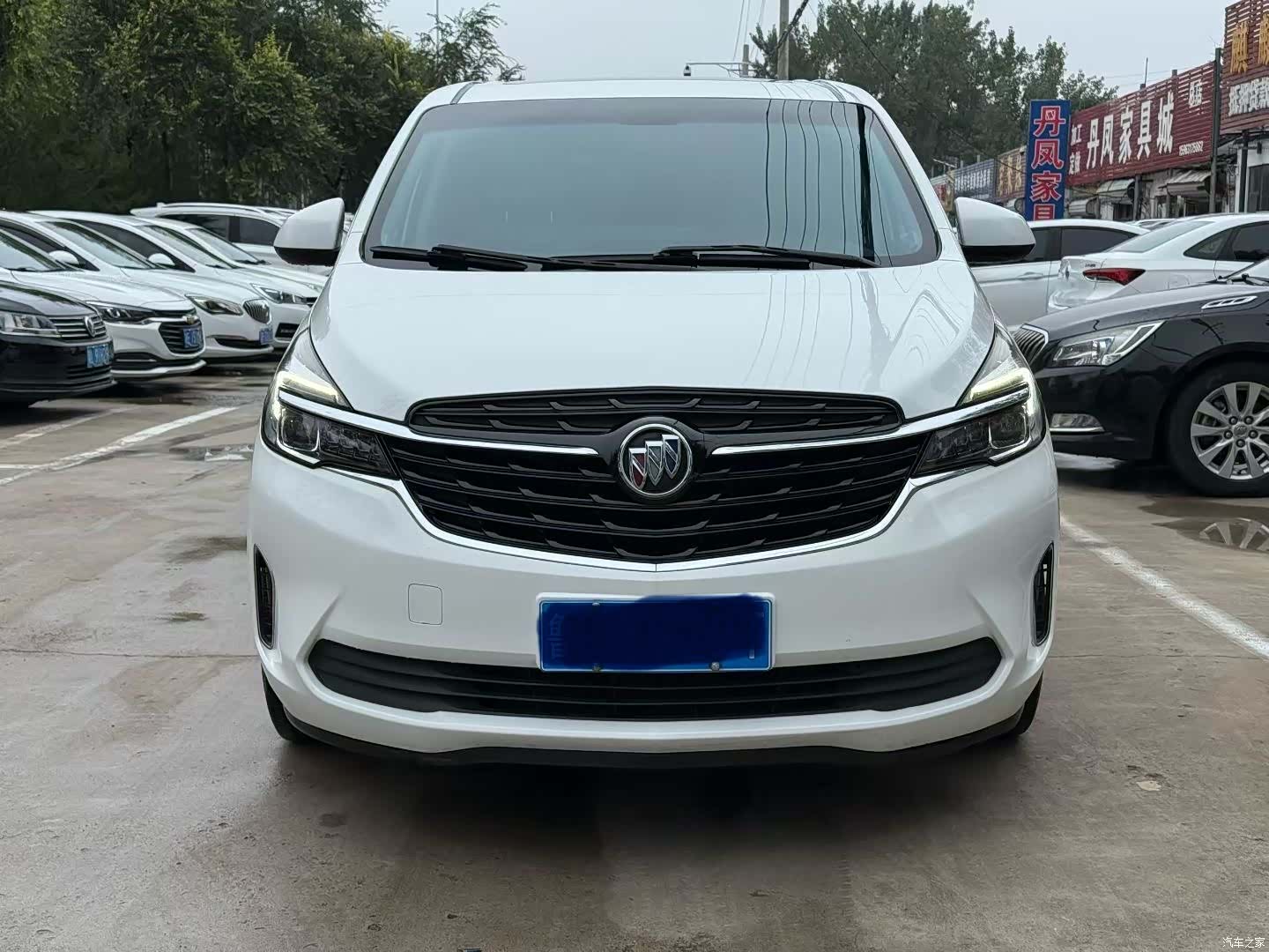 Buick GL8, 2021 2