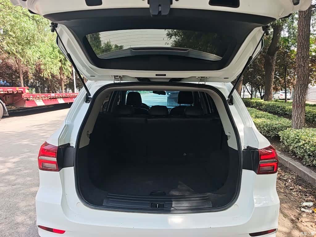 Roewe RX5, 2020 19