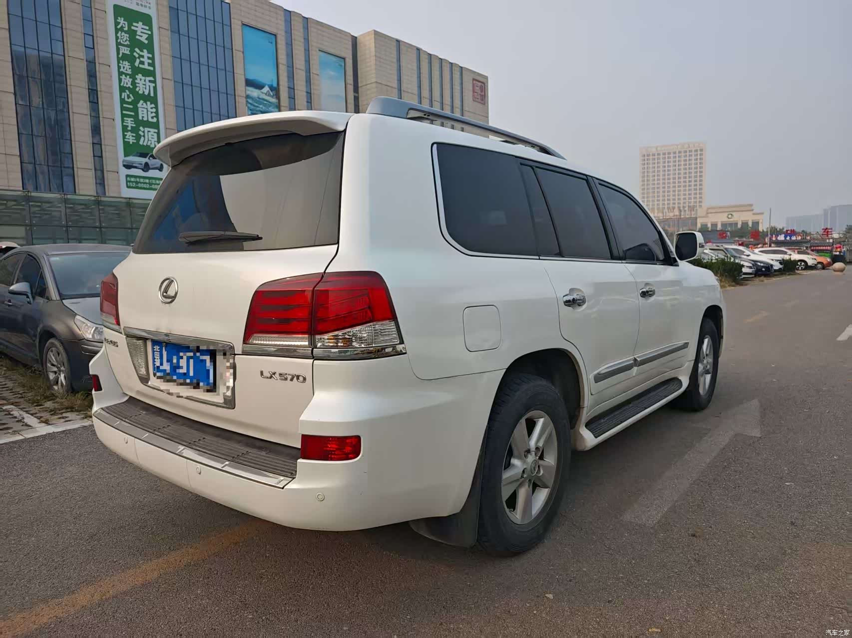 Lexus LX, 2015 7