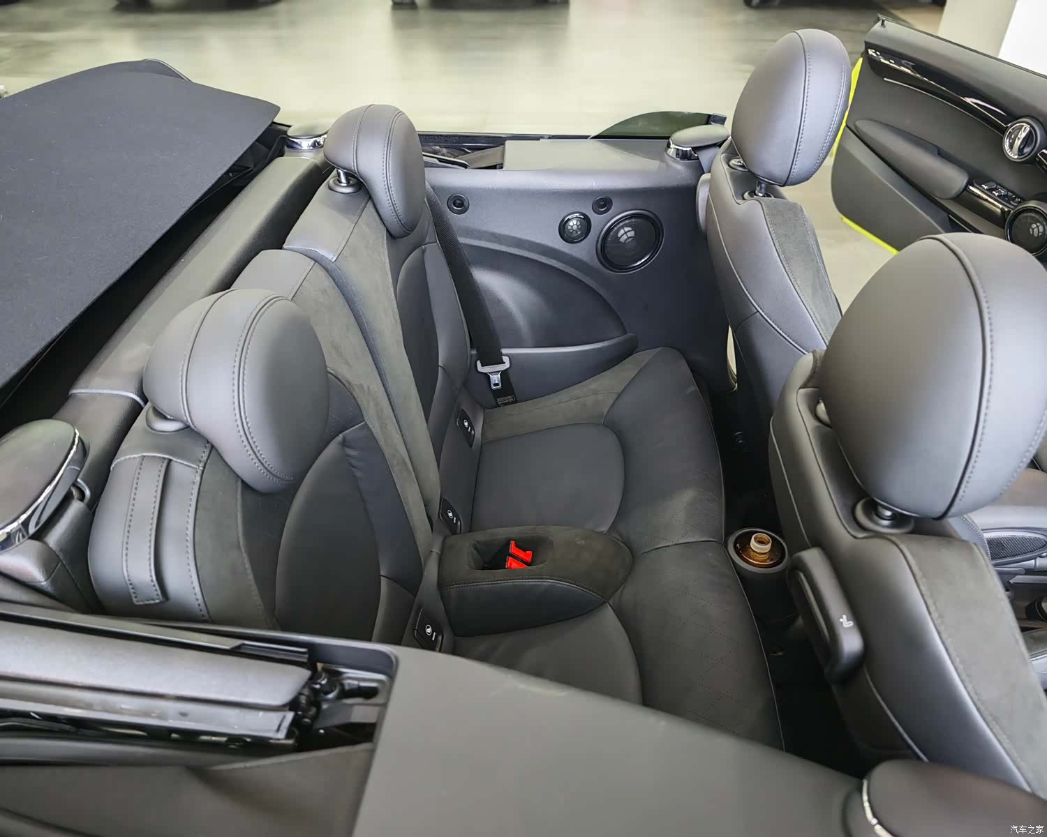 Mini Cooper, 2023 20