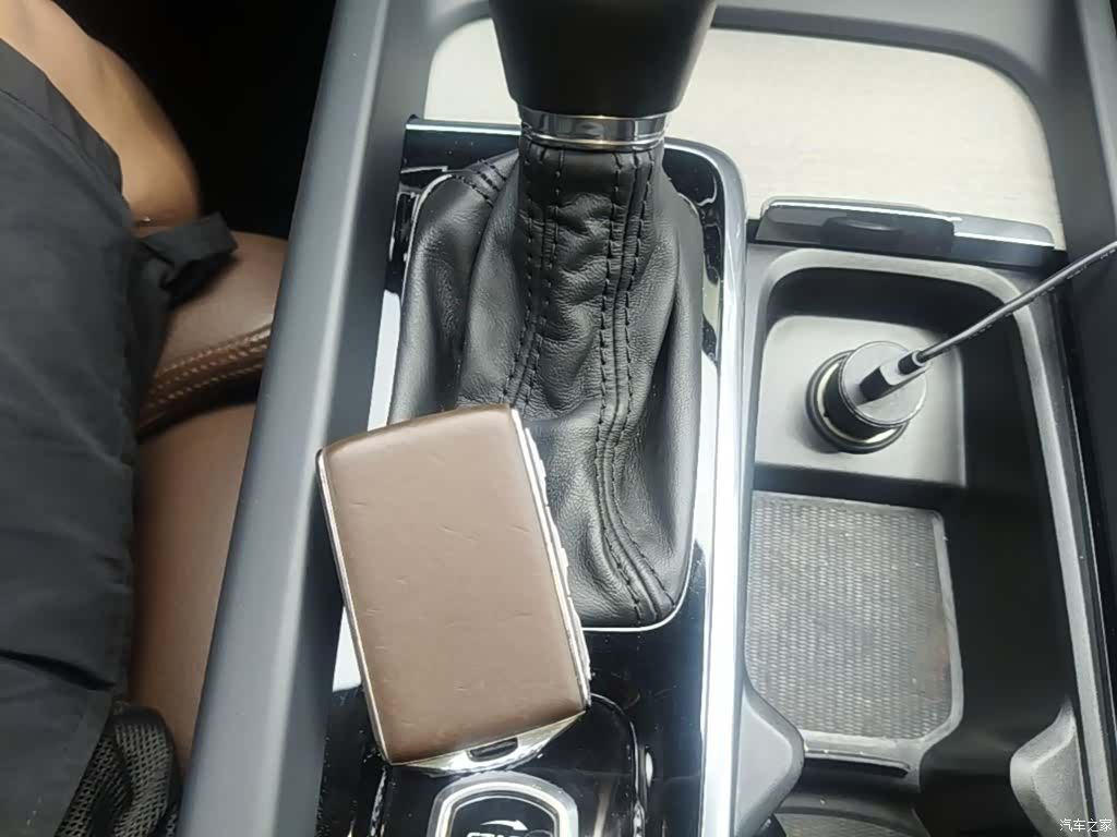 Volvo XC60, 2019 9
