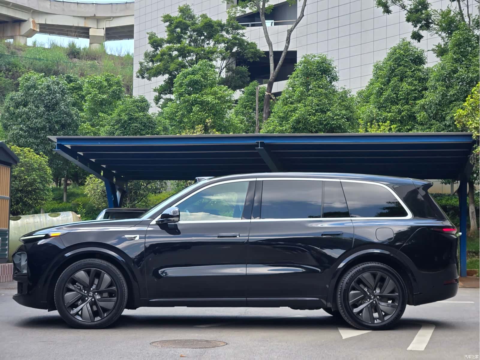 Li Auto L9, 2023 3