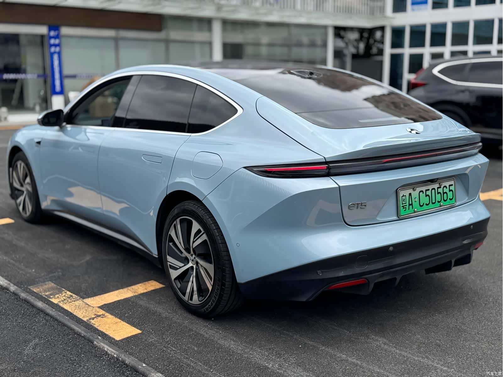NIO ET5, 2023 4
