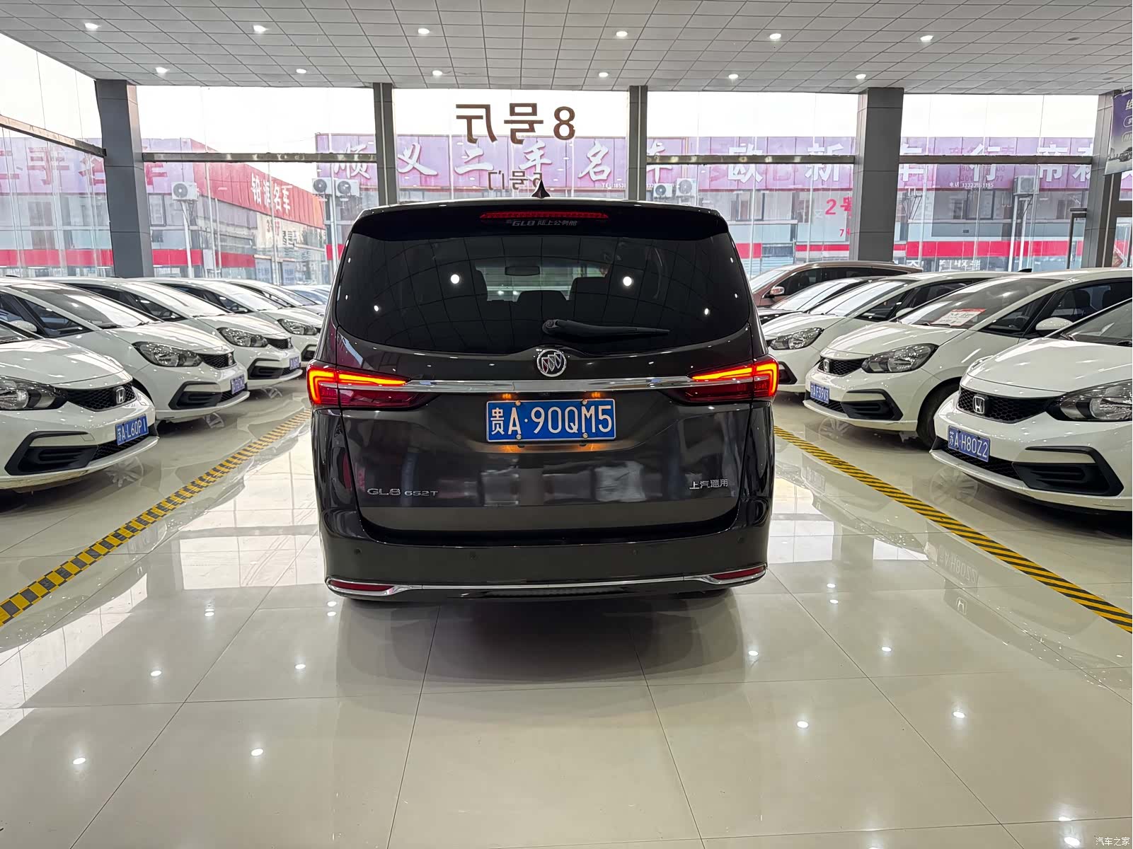 Buick GL8, 2021 все фото