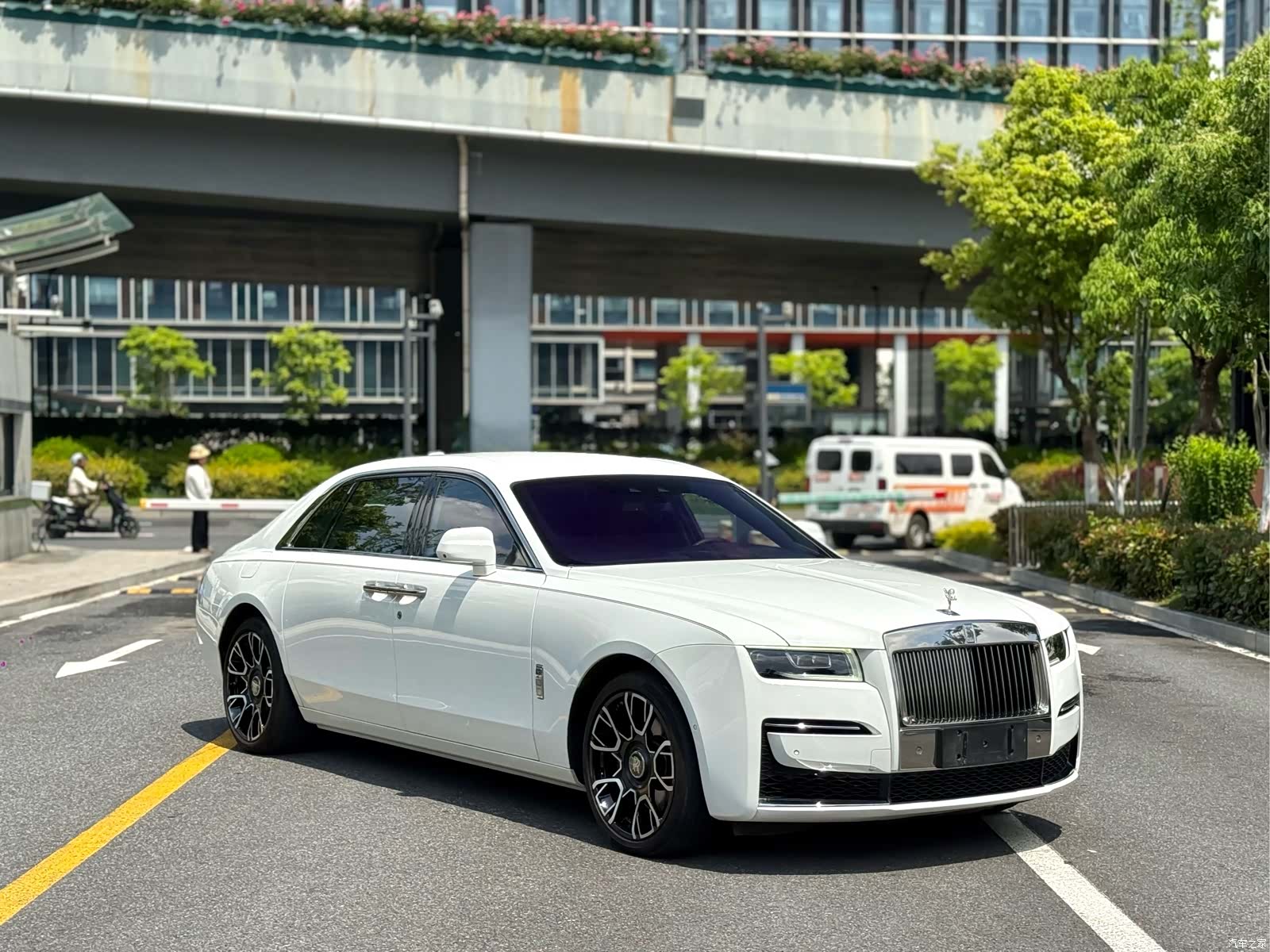 Rolls-Royce Ghost, 2022 2