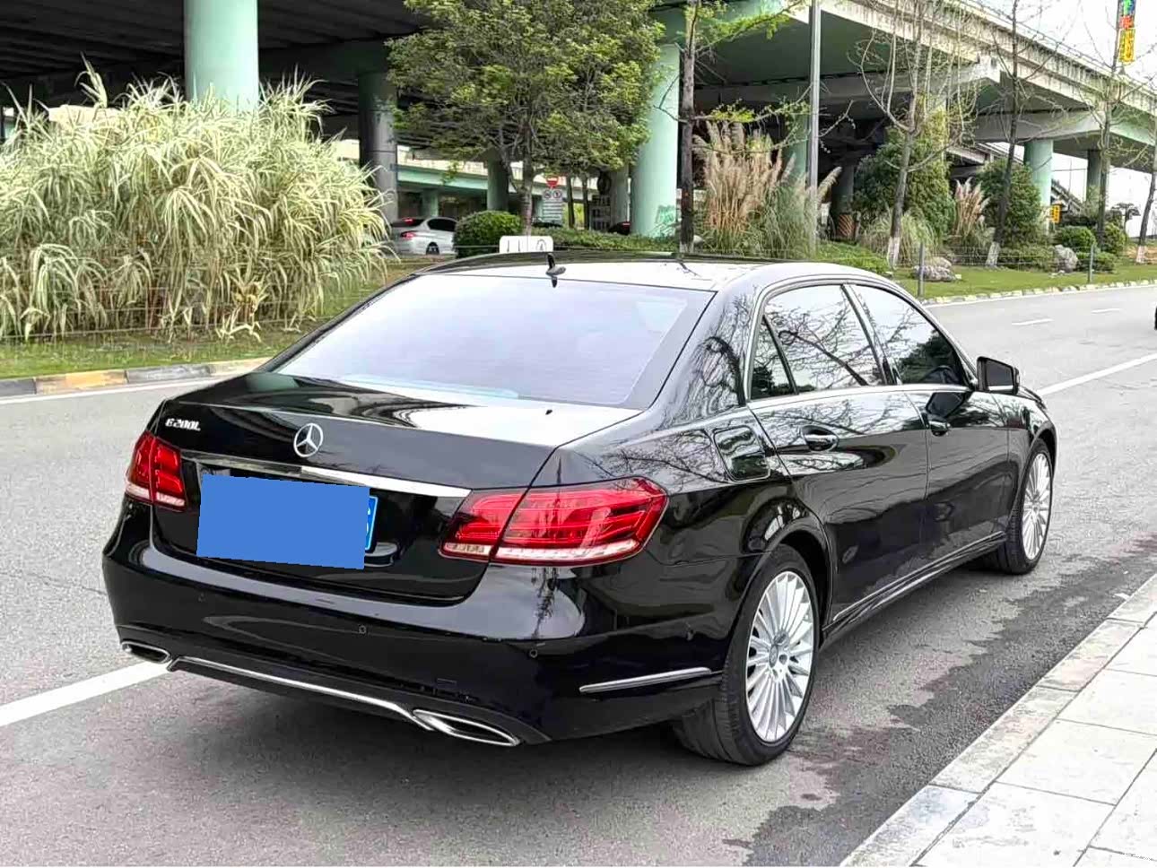 Mercedes-Benz E-Class, 2015 9