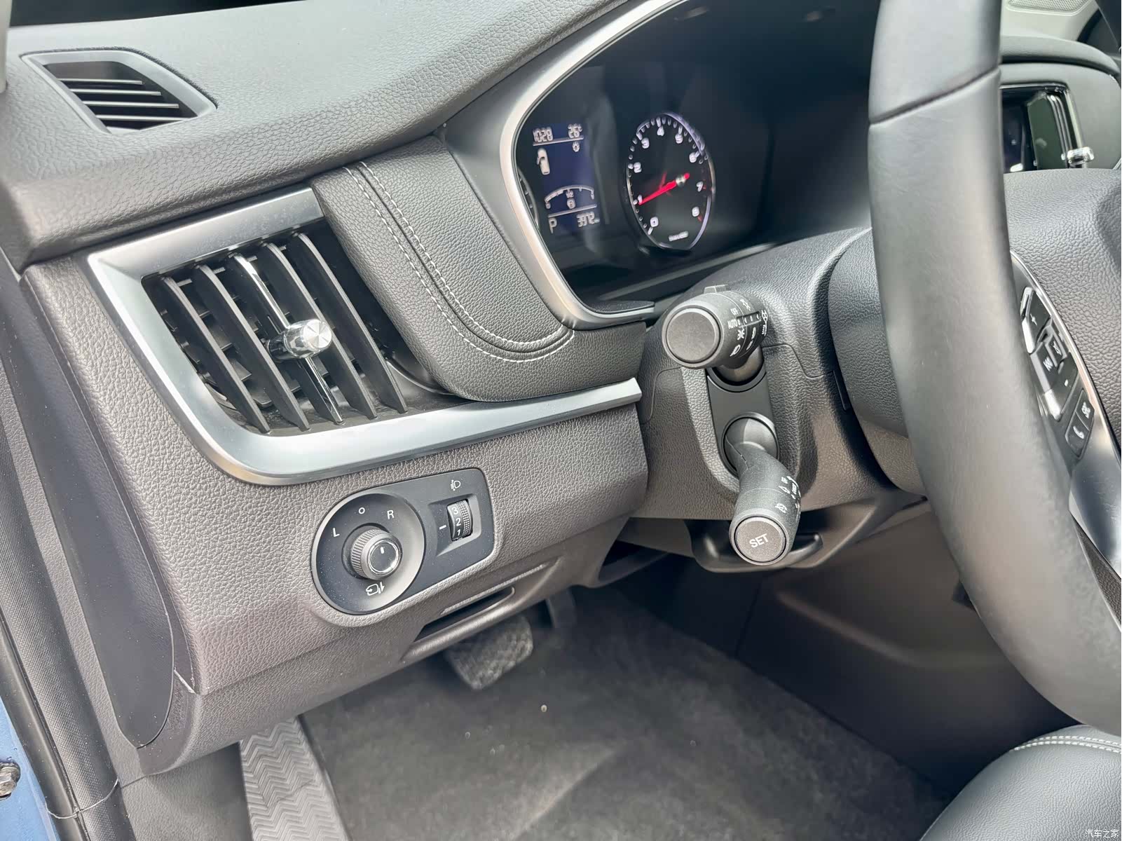 Roewe RX5, 2019 19