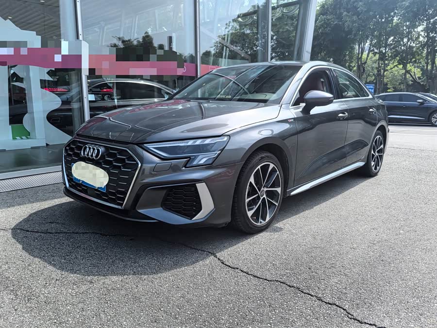 Audi A3 2022, фото 1
