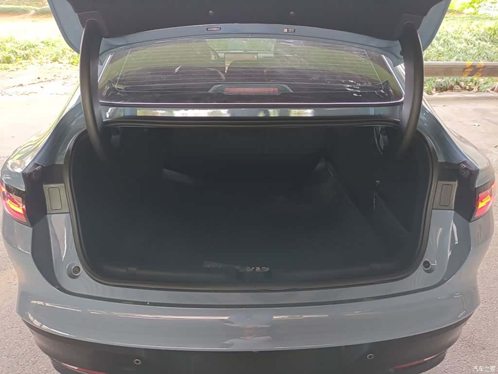 Leapmotor B01, 2025 19