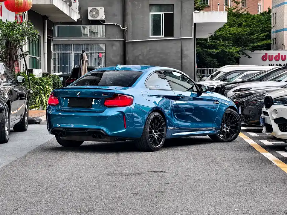 BMW M2