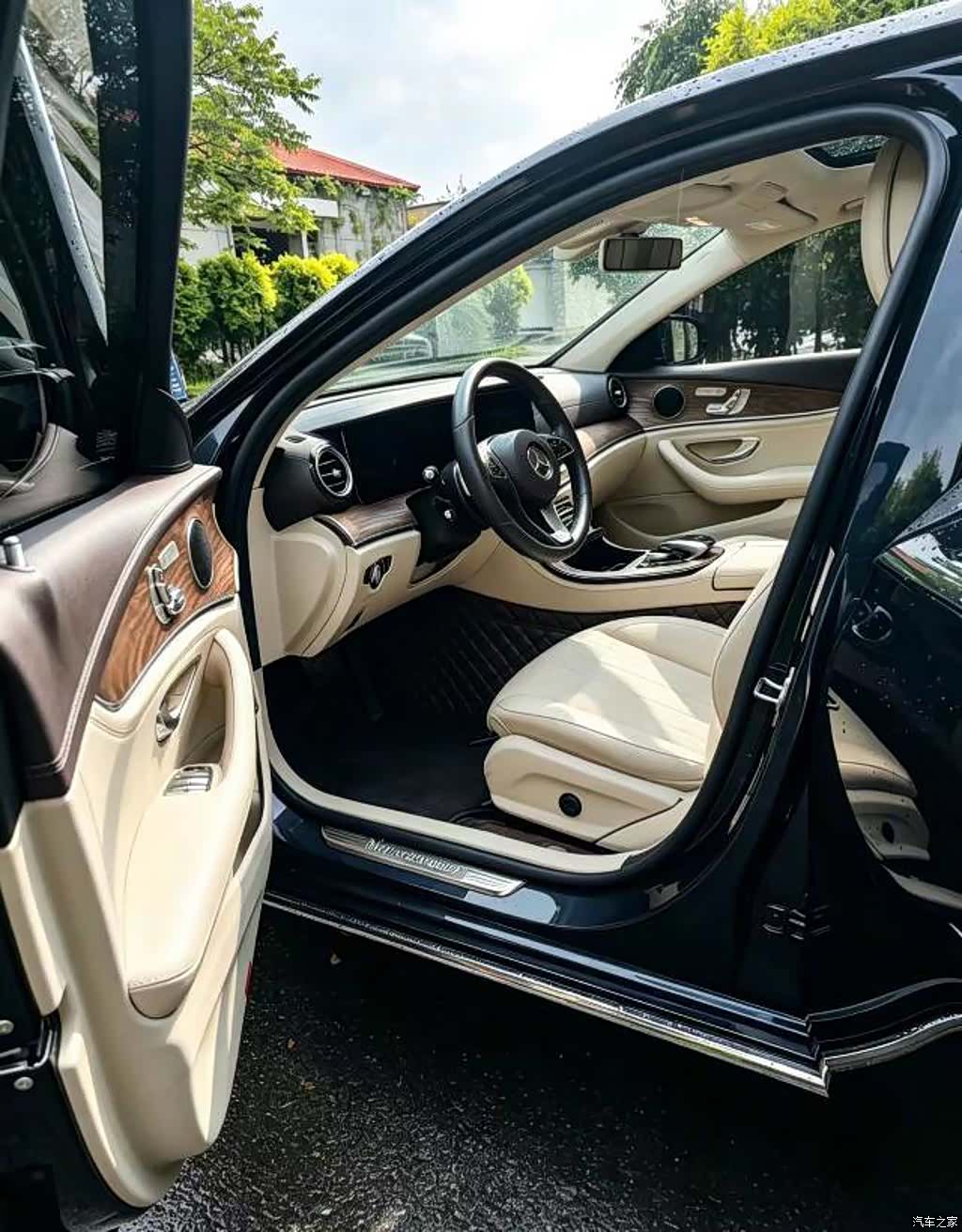 Mercedes-Benz E-Class, 2018 4