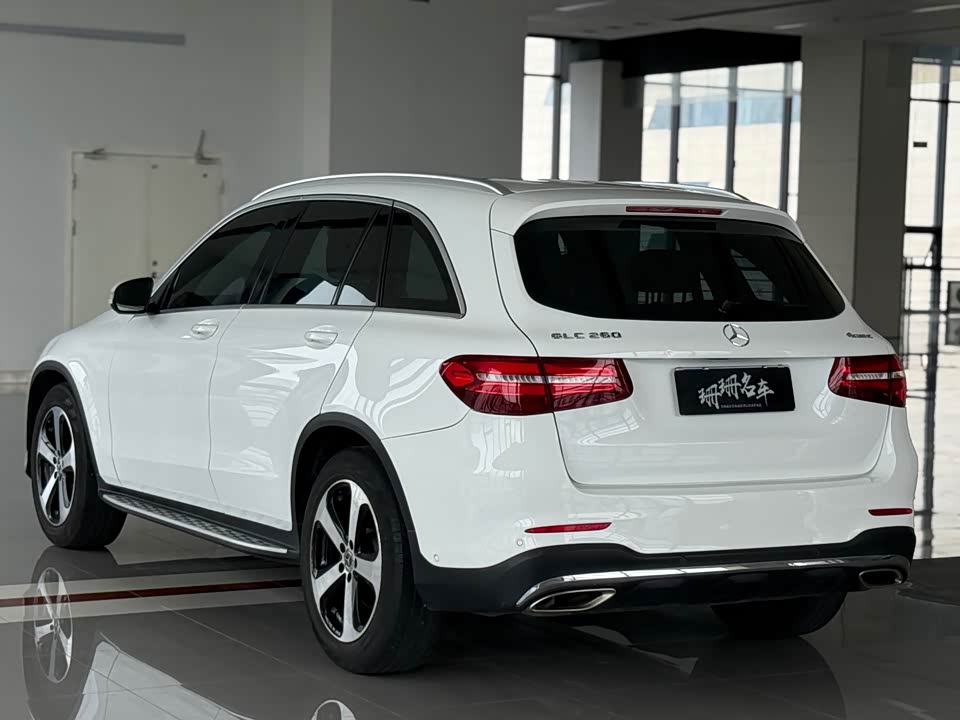 Mercedes-Benz GLC Mercedes-Benz GLC