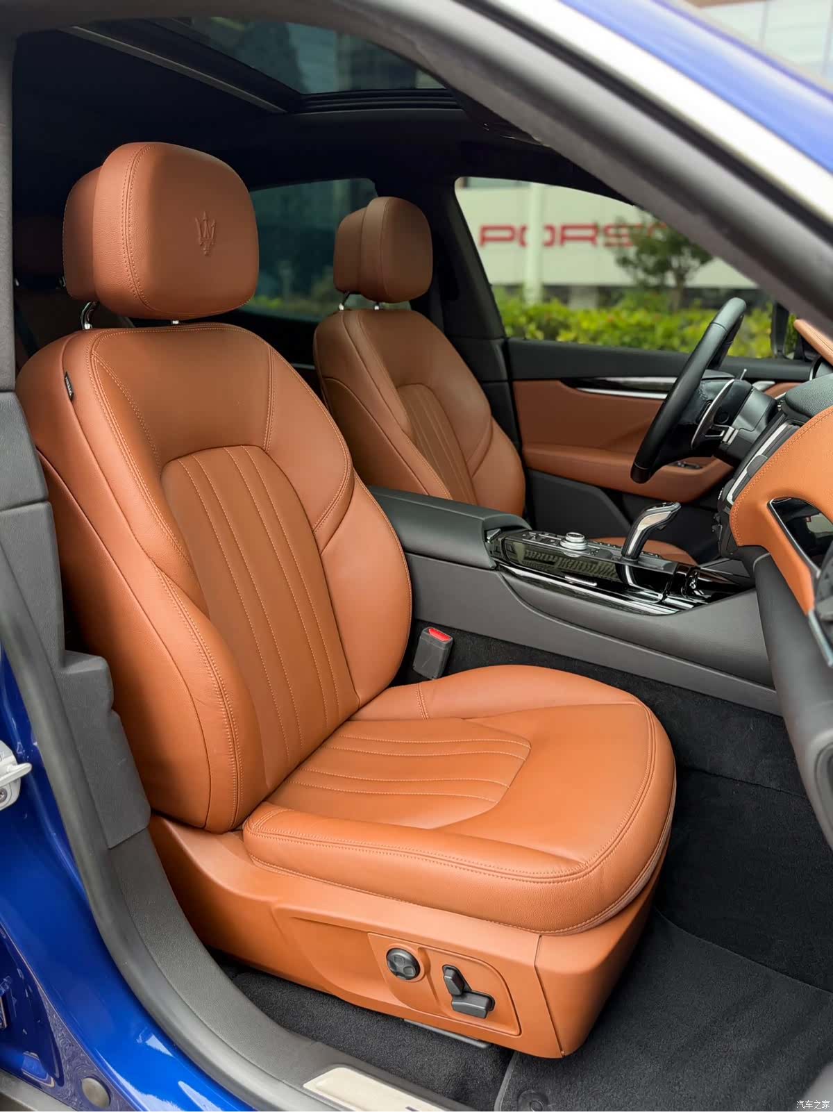 Maserati Levante, 2021 9
