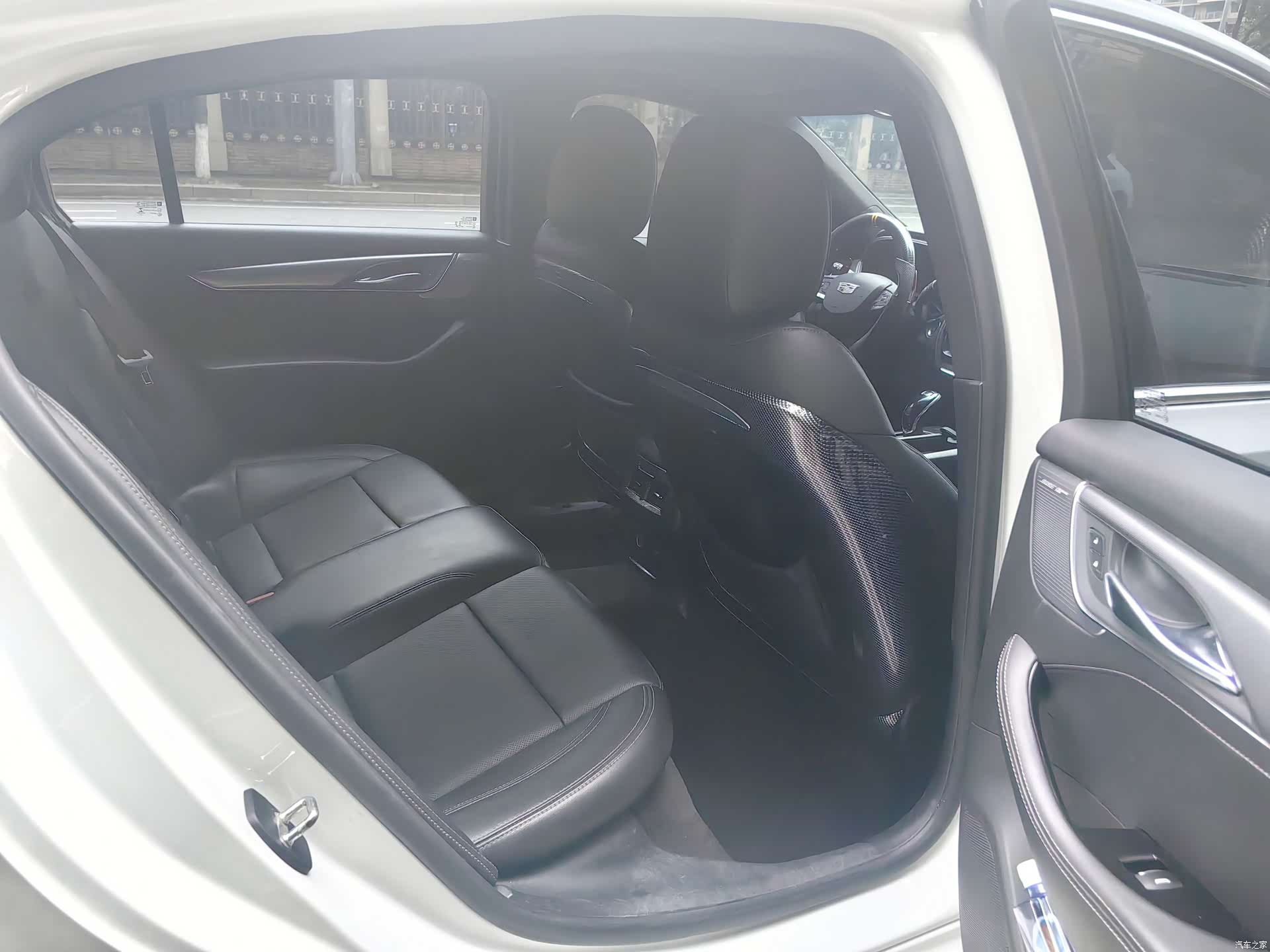 Cadillac CT5, 2022 19