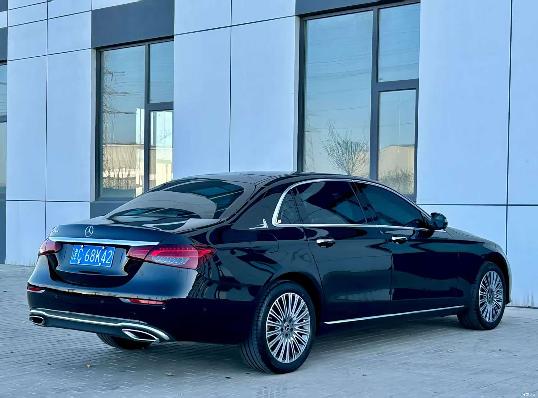 Mercedes-Benz E-Class, 2023 8