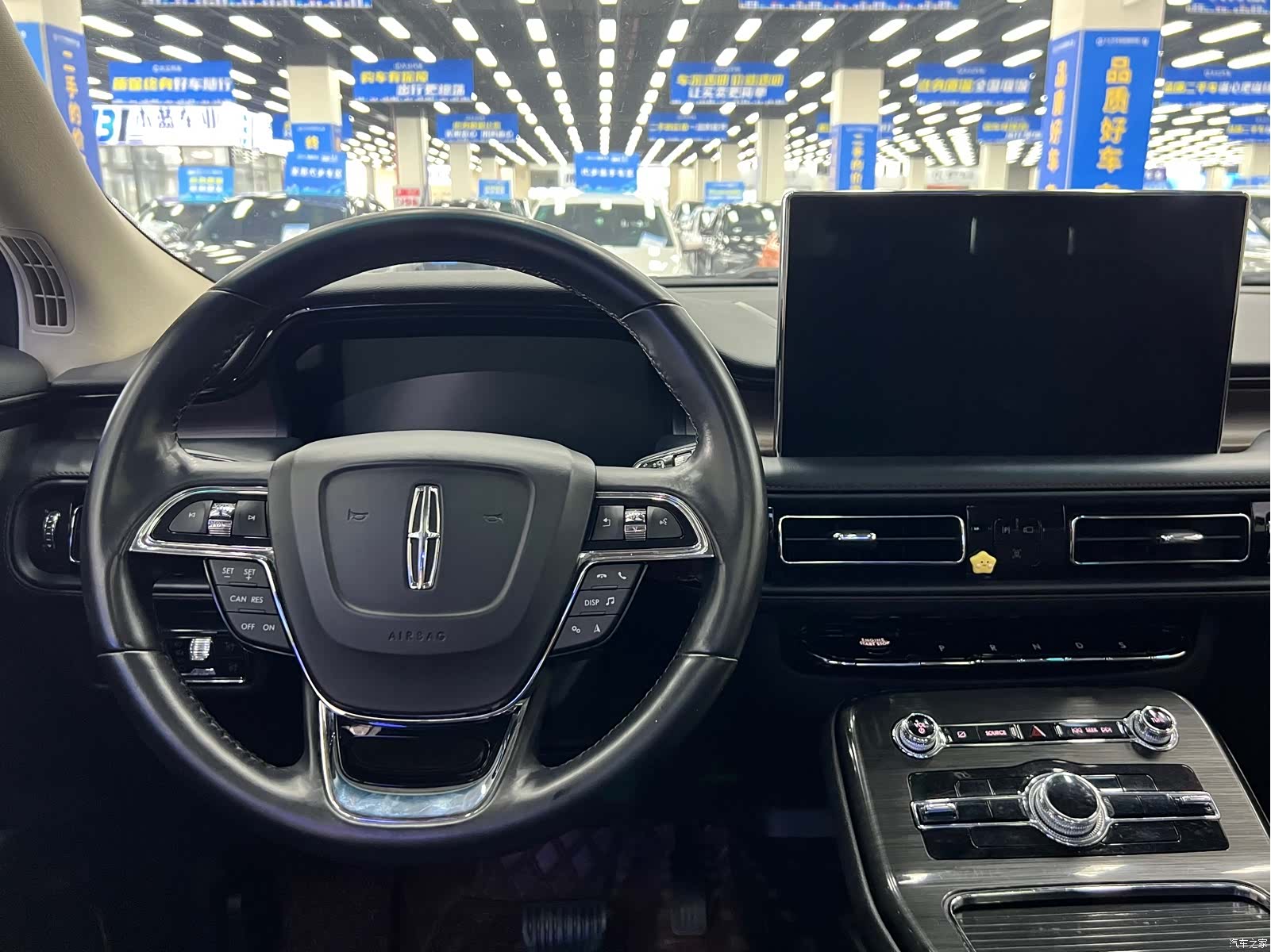 Lincoln Nautilus, 2022 11