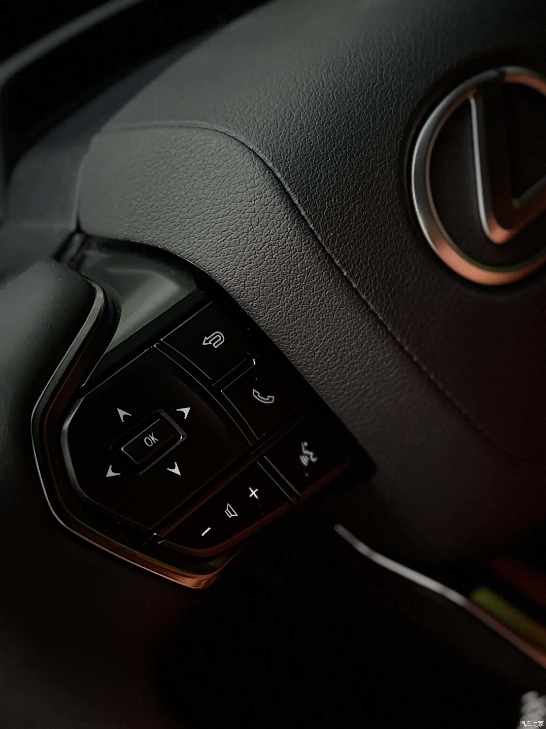 Lexus LX, 2026 7